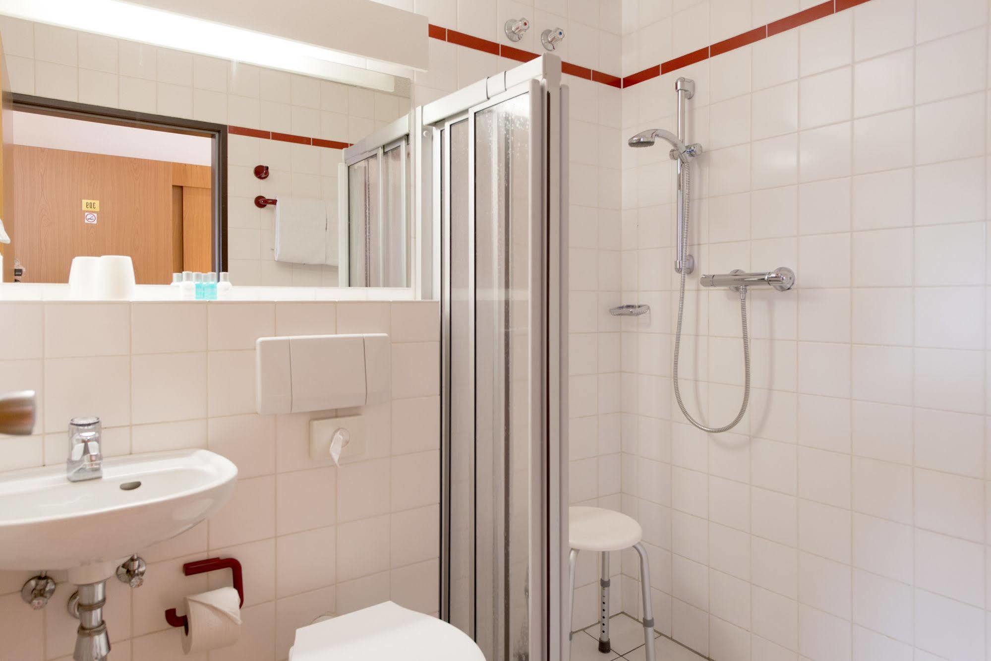 Days Inn Dortmund West מראה חיצוני תמונה